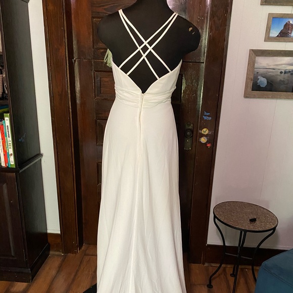 Dere Kiang Wedding dress Sz 8 NWT - Picture 4 of 10
